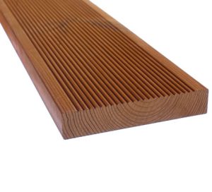 The manufacturing of pine decks